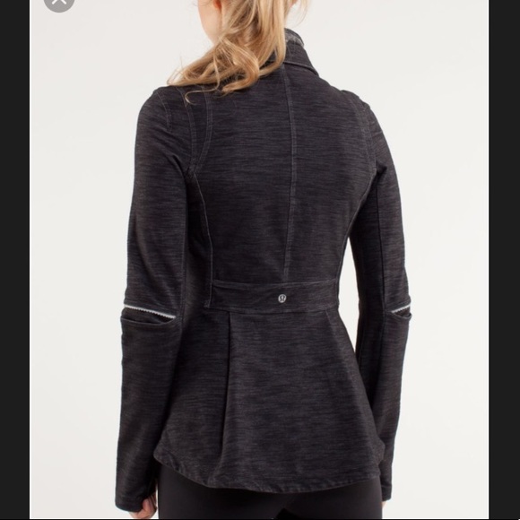 lululemon ride on anorak